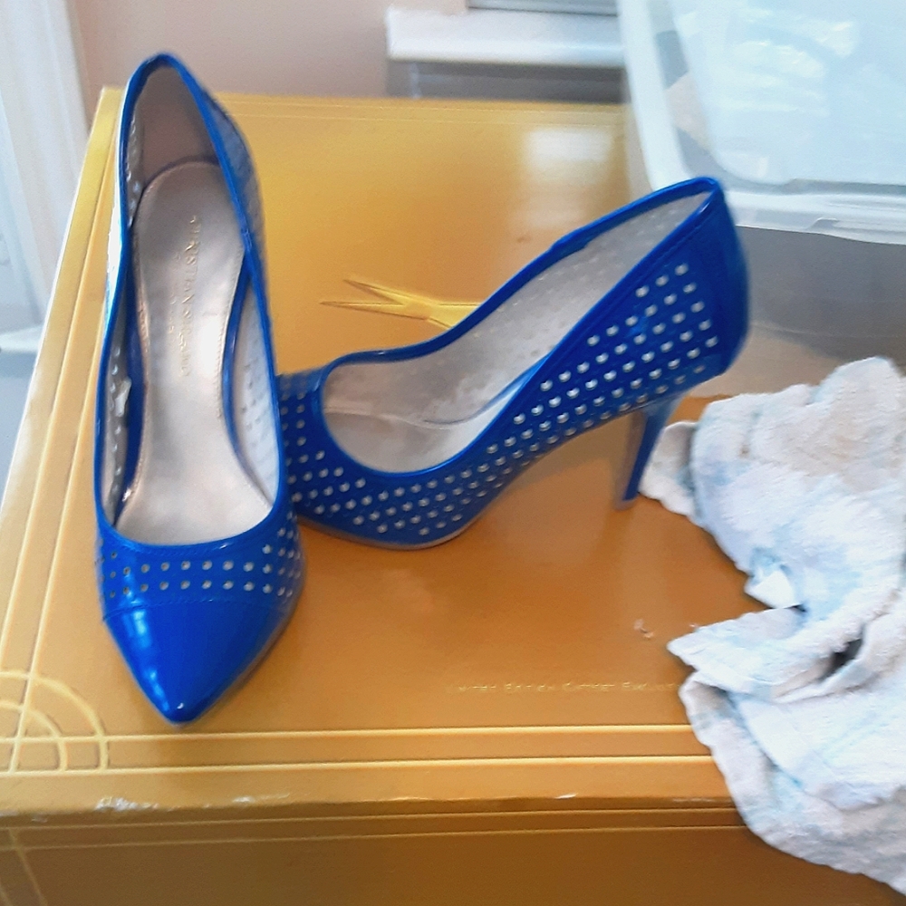 Christian Siriano Blue Stiletto Heels with Elegant Perforations